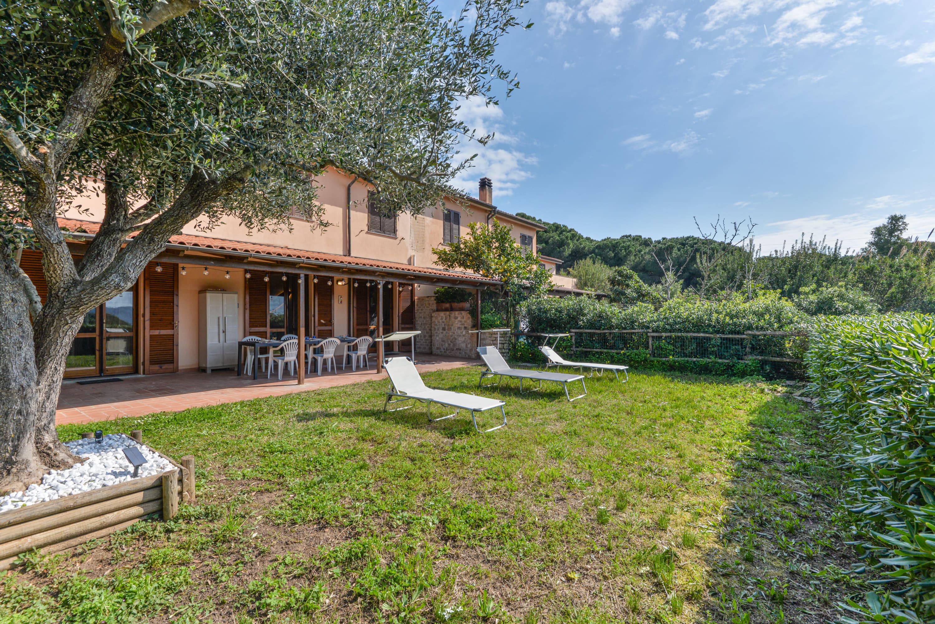 The House - Image 30